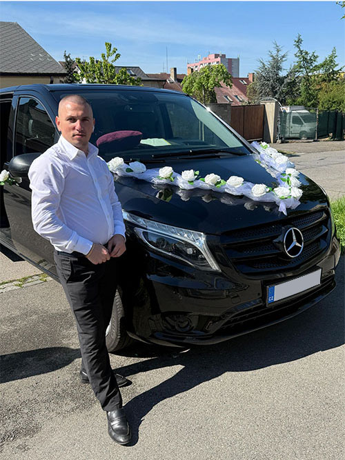 airport shuttle praha